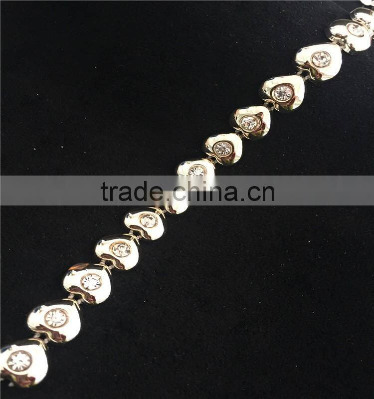 Stick on Strass Chain Gold Chain Rhinestone Roll for Bags/ Shoes Use