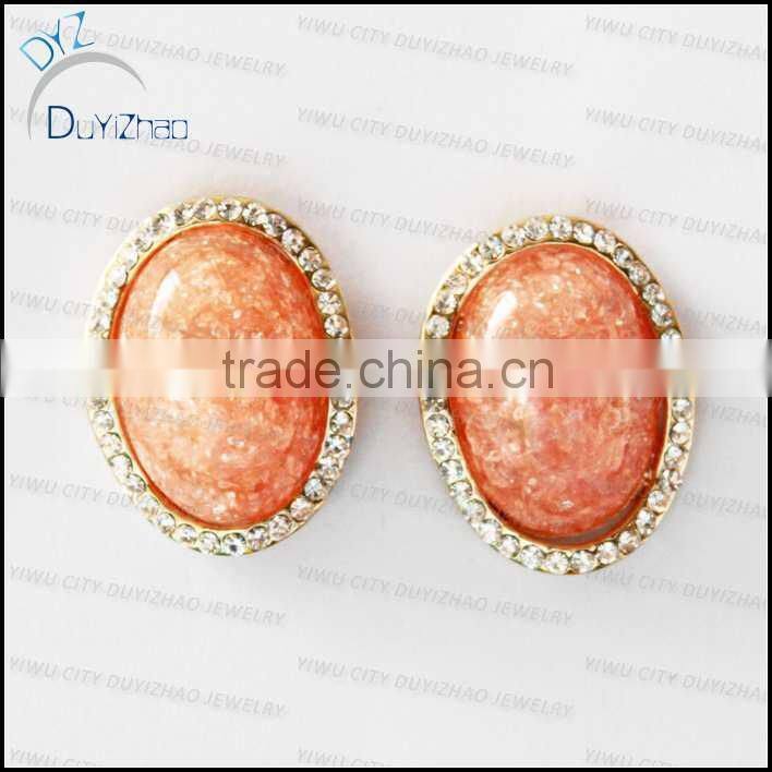 fashion plastic stud earrings