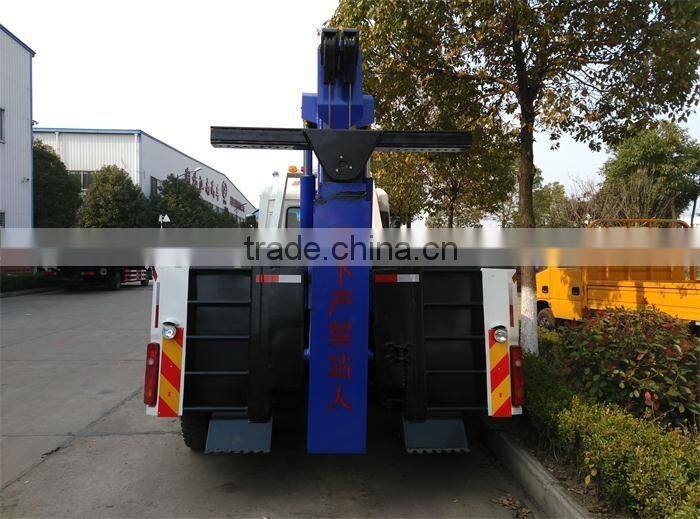 high cost performance dongfeng heavy duty wrecker truck