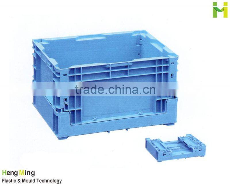 Folding plastic tote box for storage