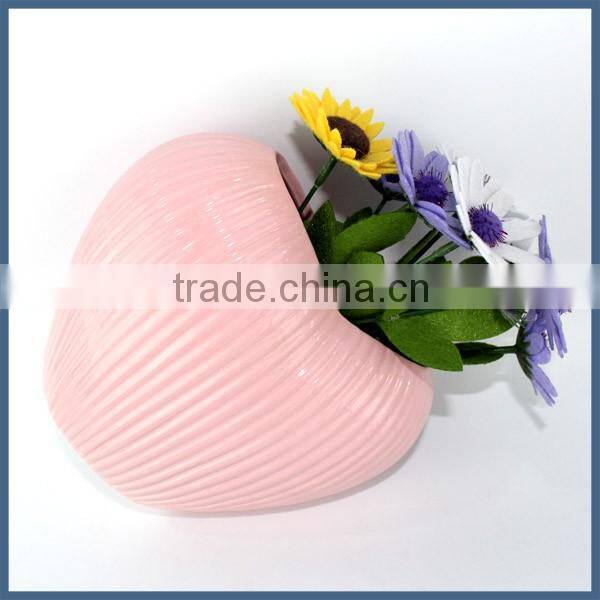 Pink heart shape porcelain home decor flower vase