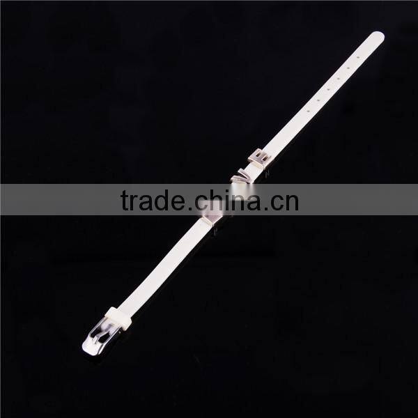 2016 Thin White Love Shape Daily Wear Silicone Bracelet
