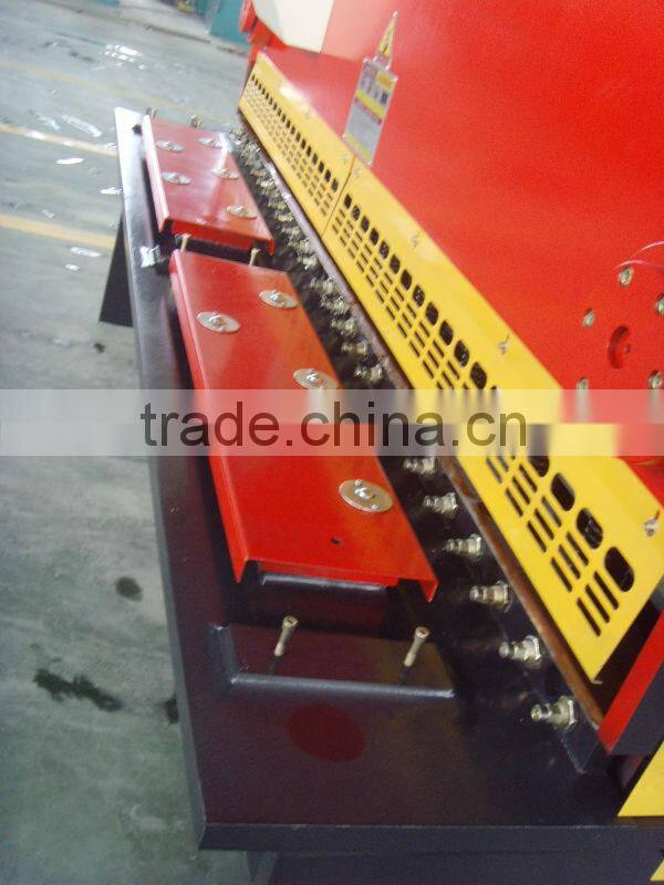 Hydraulic CNC guillotine plate shearing machine