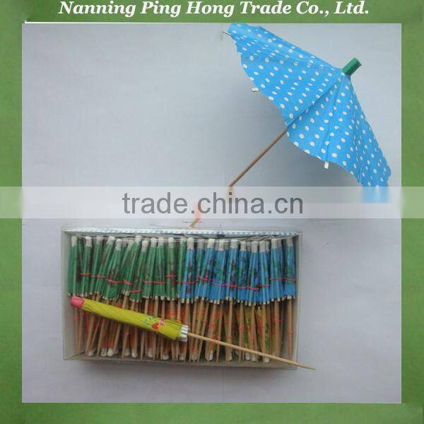 Paper drink cocktail umbrella