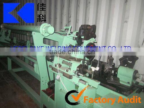 automatic chain-link fencing making machine
