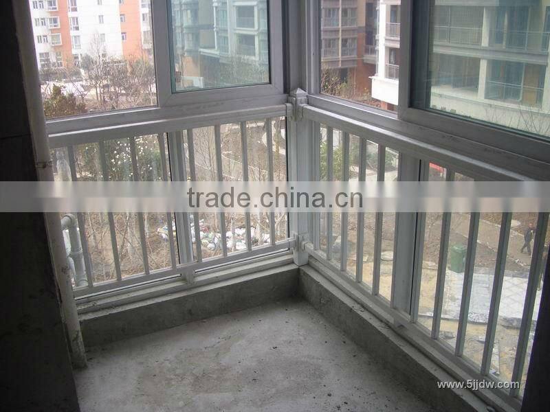 Metal Fence, Fences and Barriers (manufacturer)