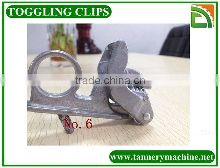 leather toggling machine clip hooking hangers clip
