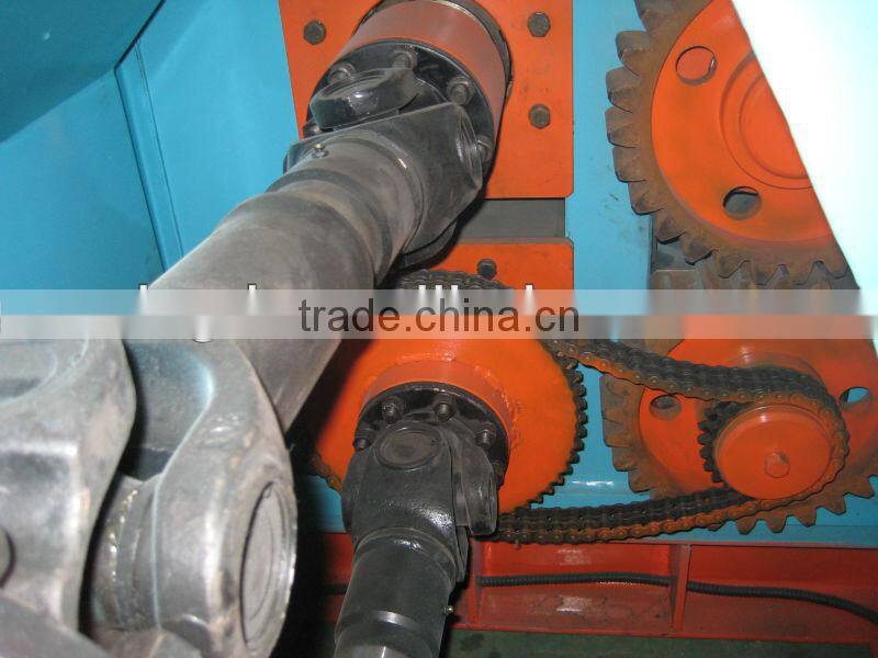 Roll forming machine for metal wall panel