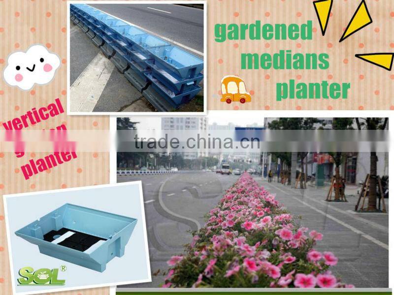 2015 SOL Colored PLASTIC vegetable container automatic watering pot
