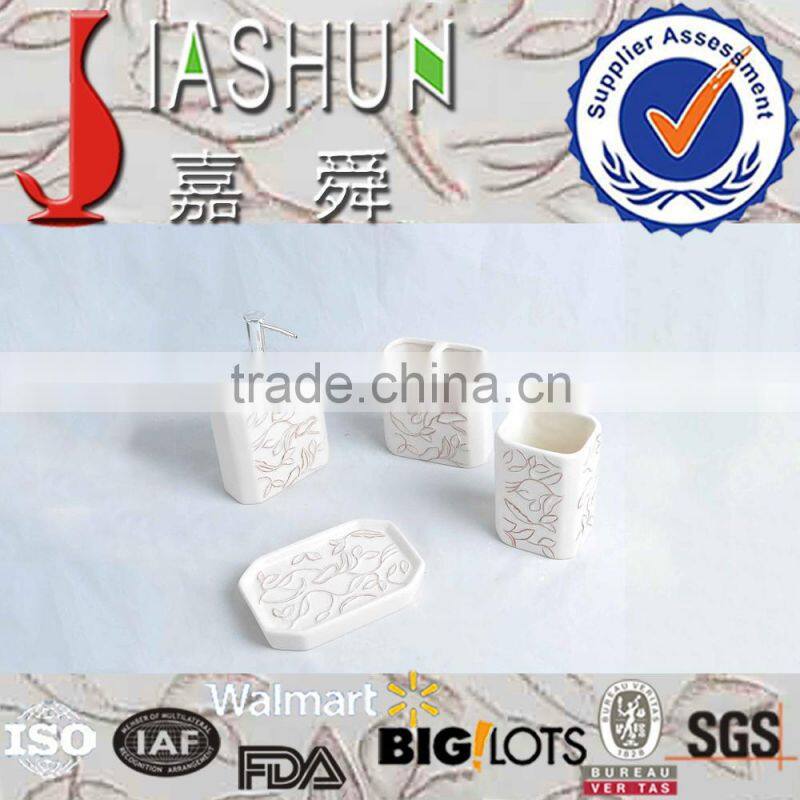 4 PC embossed design hand painting ceramic bathroom items
