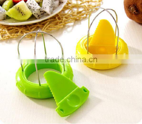 Promotional kitchen tool , Convenient Kiwi Fruit Cut , Kiwi peeler