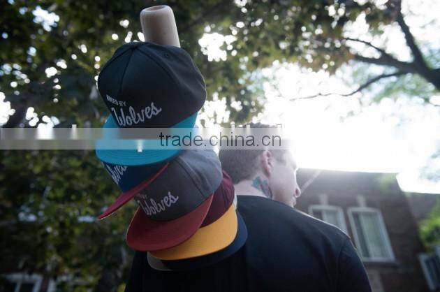 adjustable floral design flat short brim 5 panel cap