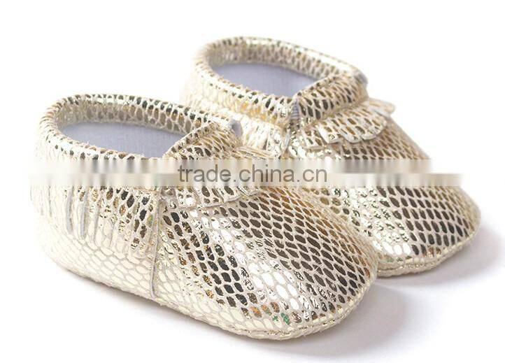 shinning leather moccasins shoes for baby, baby PU shining moccains