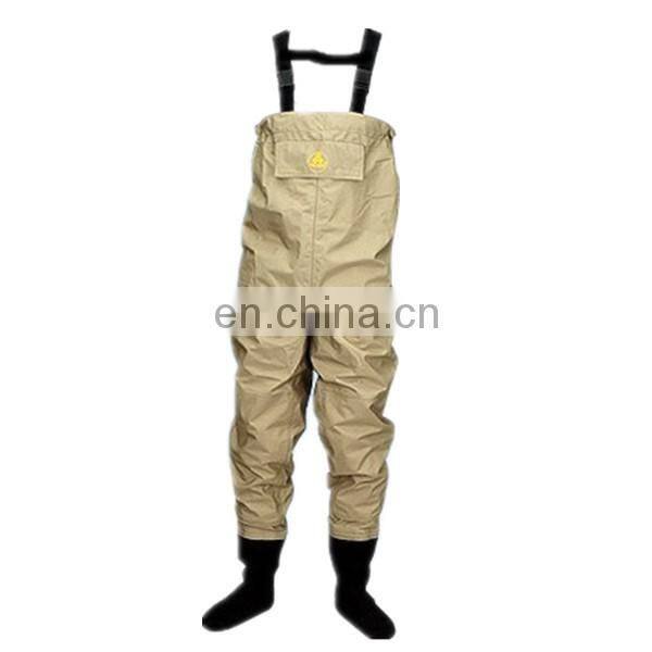 2016 latest durable chest waders with hands warm pocket