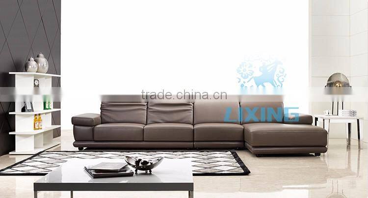 2016 Classic Quality Italian Master Leather Sofa