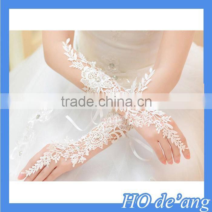 Hogift High Quality Wedding Party White Gloves/Flower Pearl Lace Gloves