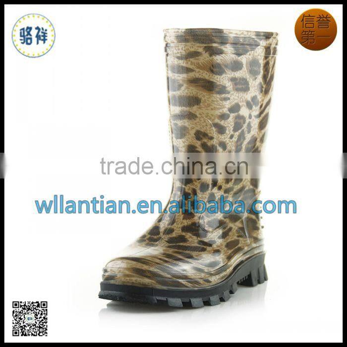 Women PVC garden boots