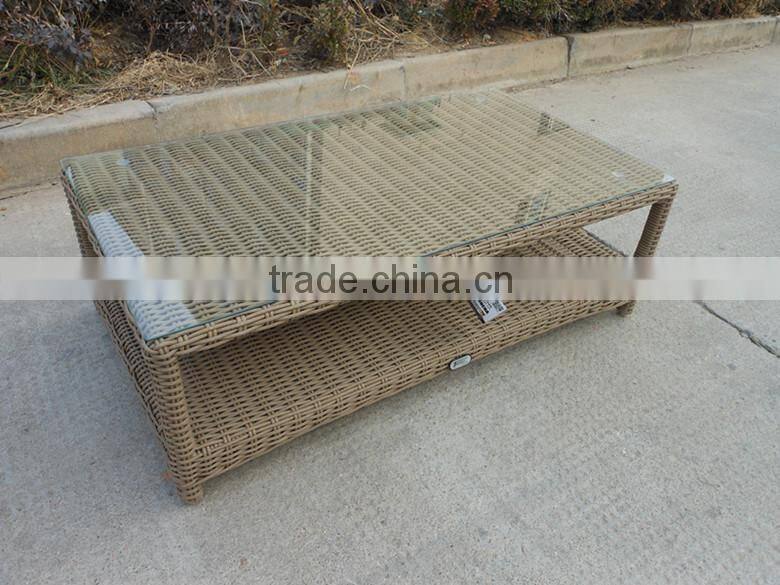 NEW TASTE RATTAN TABLE
