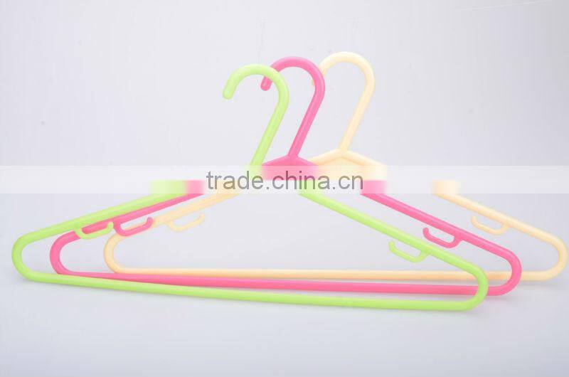 LEC-P5002 Standard Size Plastic Hanger