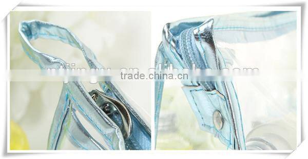 L-630006 Multifunction folding waterproof hanging toiletry bag