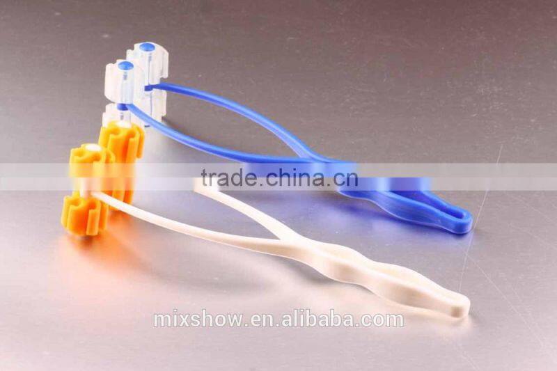 Wholesale small handheld plastic manual massager for promotion gift