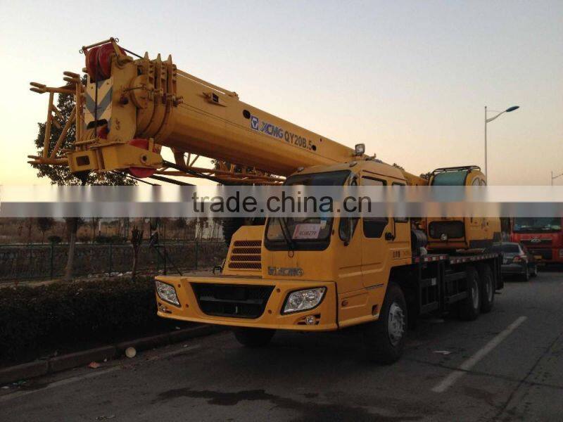 Truck Crane QY20B.5 adopting mature jib technique