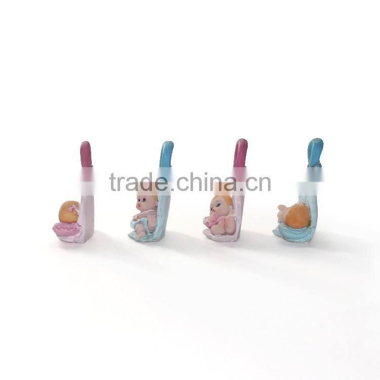 Polyresin Baby Sculpture With Chair Shoes Horse Photo Frame Leaf Holding Baby Figurine Resin Cute Baby Statue