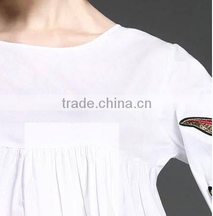 2017 summer newest fashion round neck long sleeve blouse with patch on sleeve