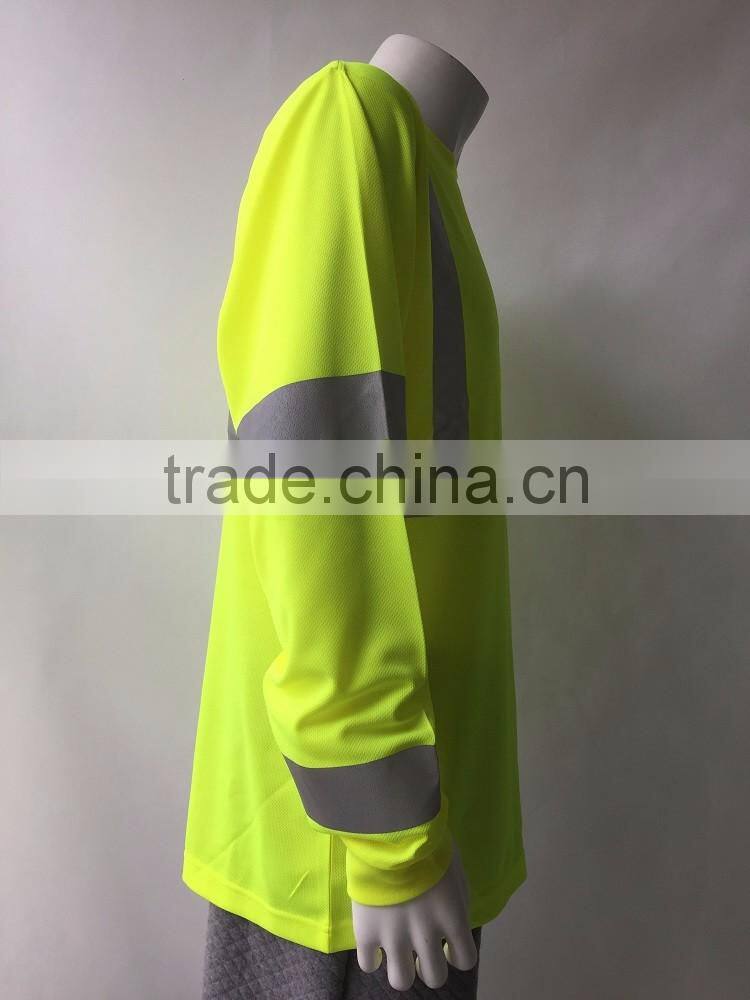Polyester micro mesh long sleeve chest pocket wicking protective t-shirt