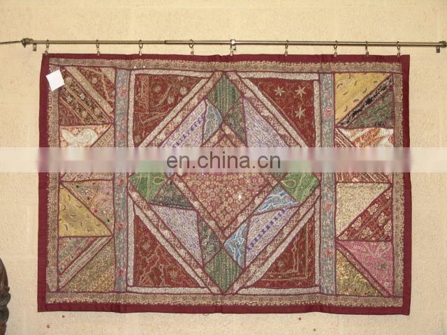 Customized wholesale old Sari silk cotton Patchwork Tapestry Wall Hangings