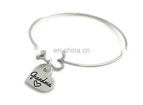 Personalized Hand Stamped Jewelry Heart Charm Grandma Bracelet For Family