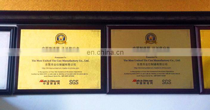 Wholesale Small Square Perfume Tin Box with a Round PVC Window