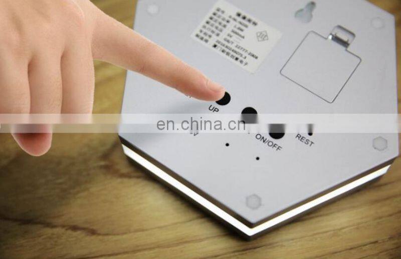 2020 USB Charging rechargeable Led Decoration Design night lighting Mirror Alarm Clock