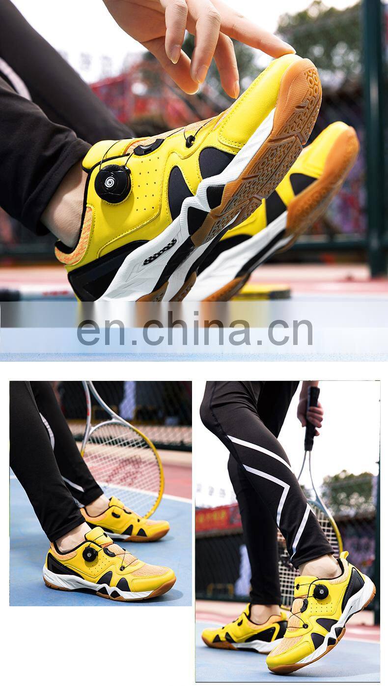 Factory direct supply Christmas badminton table tennis shoes men and women competition training custom sports shoes