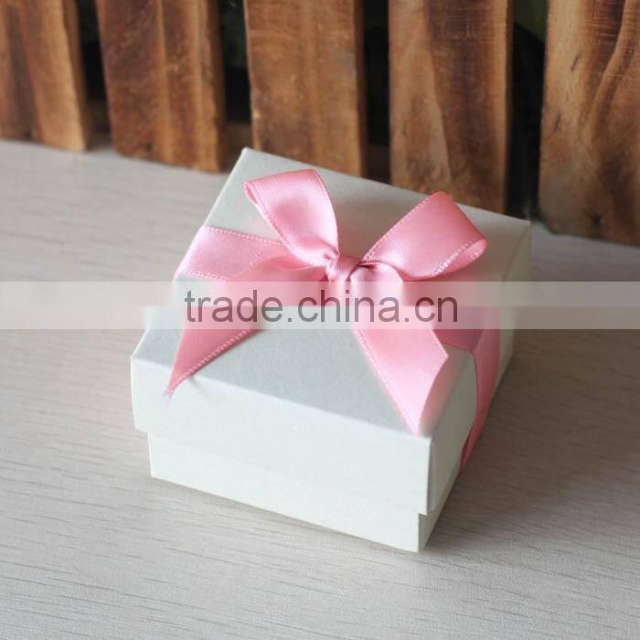 Online Sale Decorative Christmas Cheap Empty Gift Boxes with Pink Knot