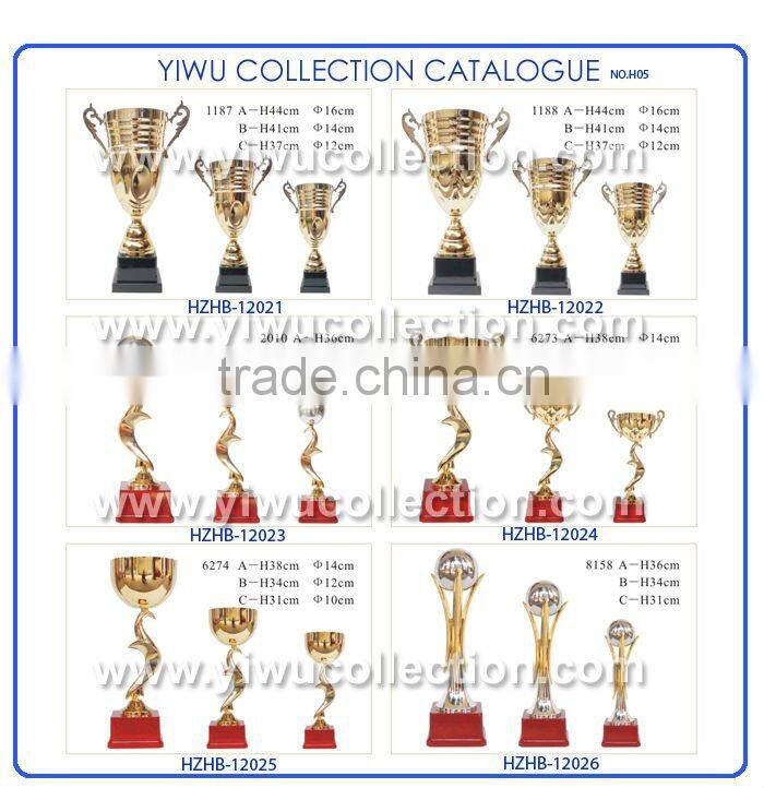 3d soccer trophy cup with man,sport metal trophy,trophy medal metal with wooden gift box