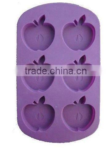 Eco-friendly silicone cake mold