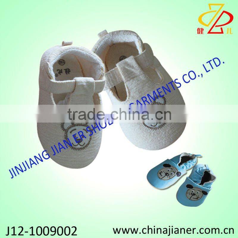 pretty baby girl walking shoes