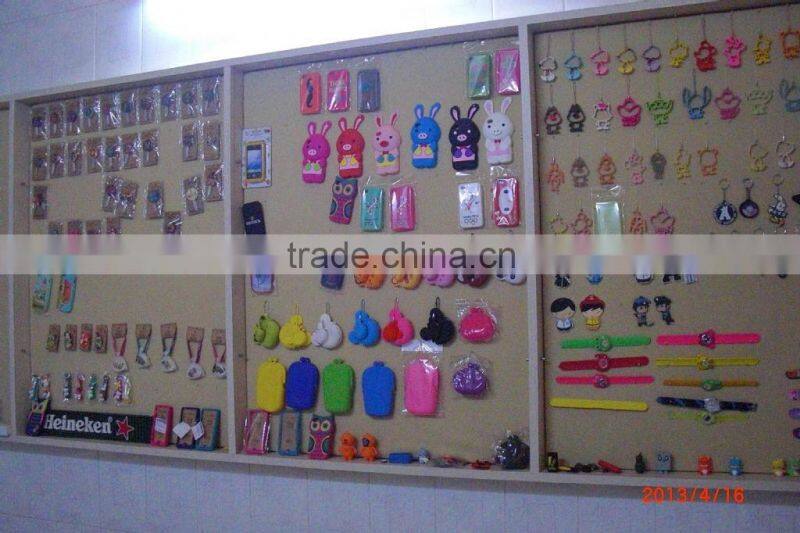 Promotional mug silicone lids with different head shapes for gifts