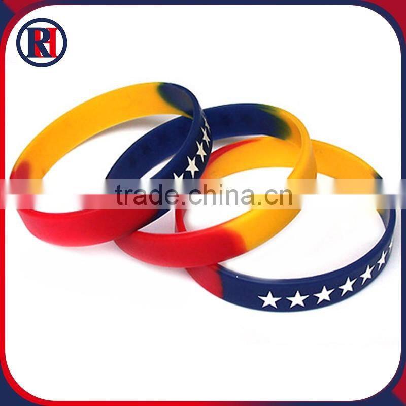 2016 fashion wholesale adjustable silicon wristband,cheap custom sport wristband silicone