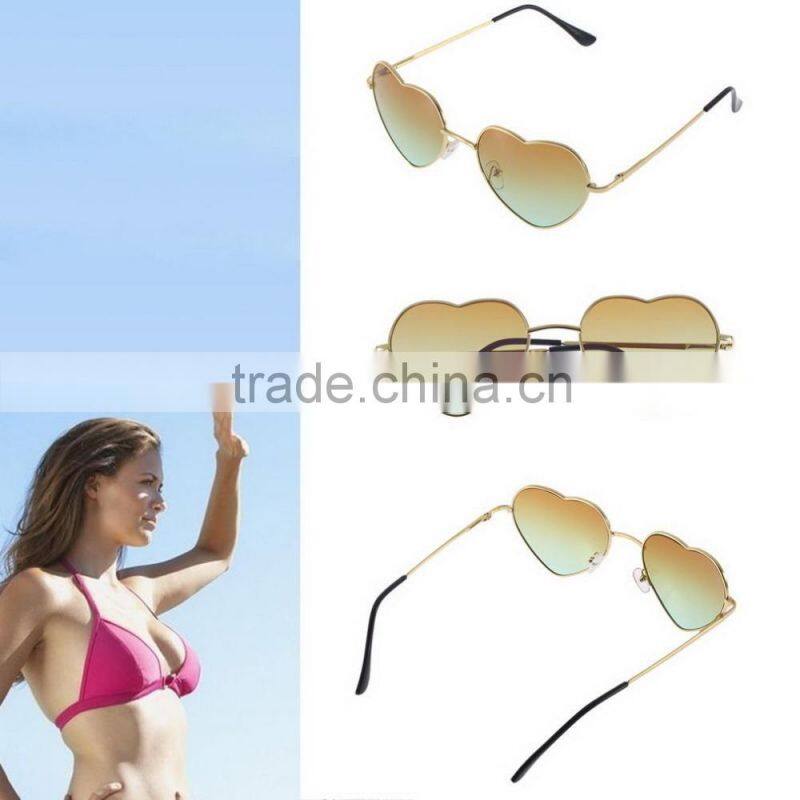 Hot Retro Girl UV400 Metal Frame Heart Shaped Sunglasses Gradient Shades Lens