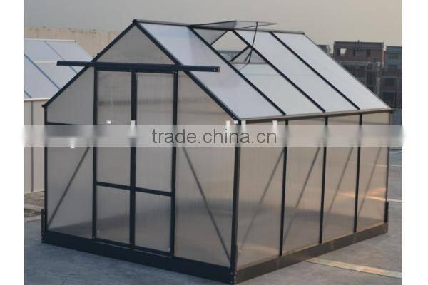 Easily assembled pc sheet greenhouse