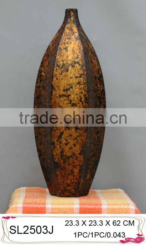 Long vases made of fiberglass