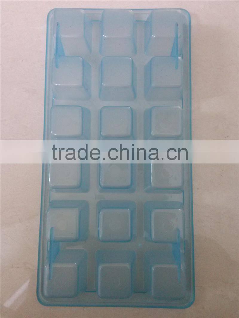 BPA-FREE PP material Ice Cube Tray