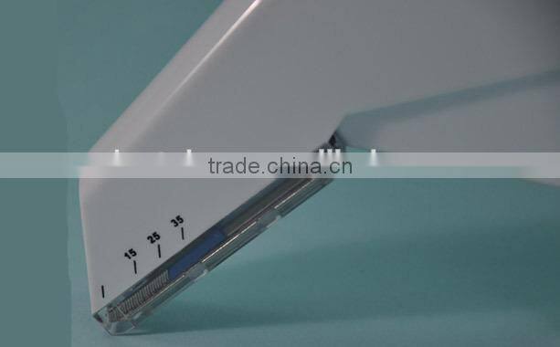 Disposable surgical skin stapler, sterilized skin stapler