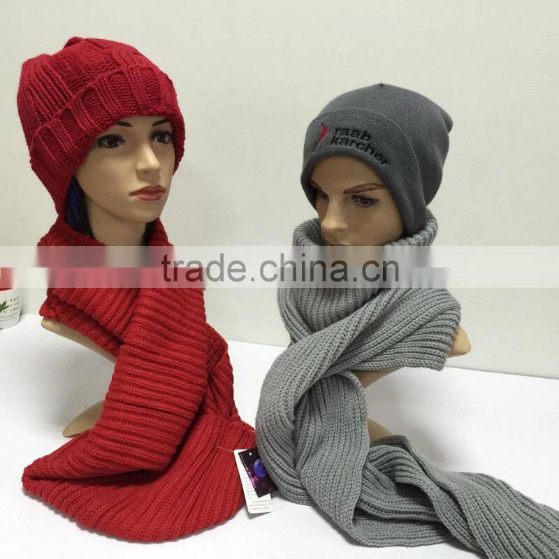 Sell well cheap price promotional black windproof polar fleece sport scarf factory