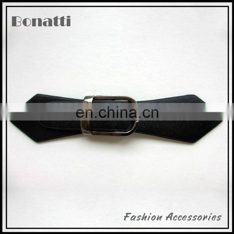 metal toggle buttons with rivets