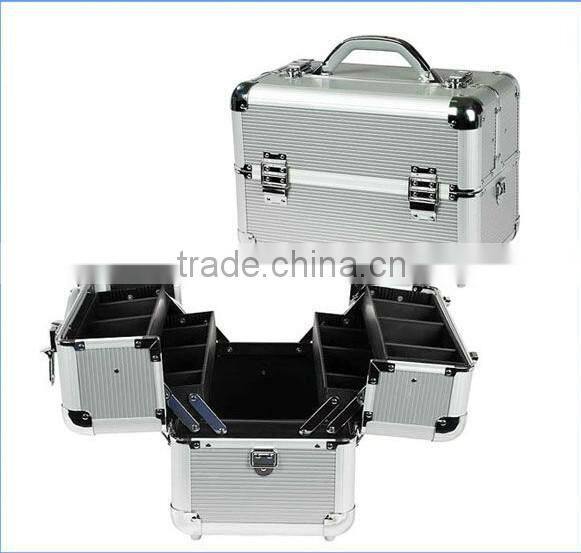 New arrival! 1000pcs poker chip case,aluminum poker set in metal case,trolley poker case