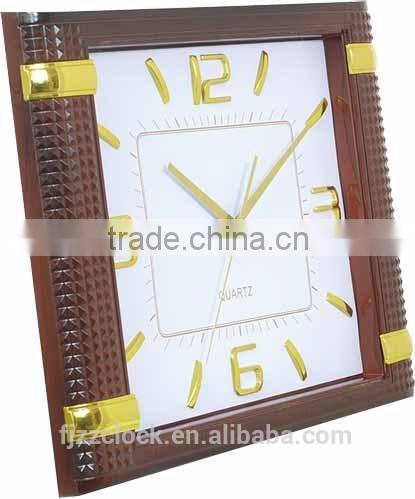 2014 Wooden Color Plastic Material Vintage Wall Clock