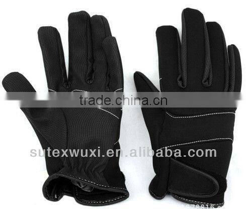 Neoprene Sports Gloves